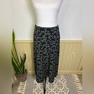 Rachel Zoe Black Floral Midi Skirt 6 Cottagecore Slip-On Y2K Minimalist Teacher
